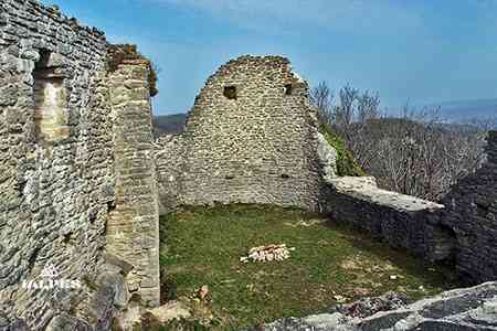 Ruines du château d'Oliferne, Jura