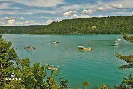 Lac du barrage de Vouglans